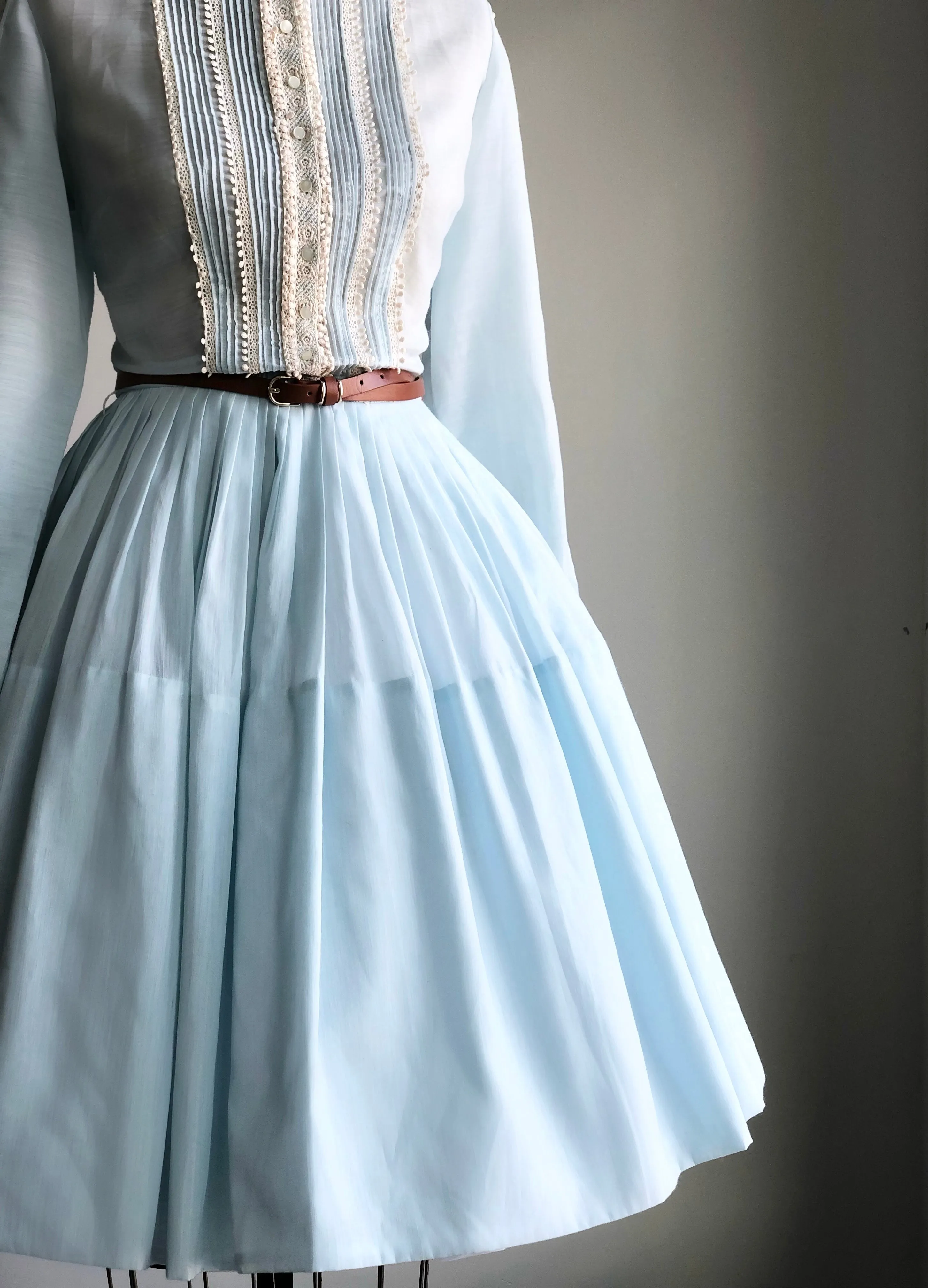1950s L’Aiglon Midi Light Blue Dress MEDIUM