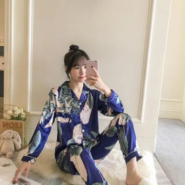 2019 Autumn Women's Pajamas Sets with Flower Print Fashion Luxury Female Faux Silk Two Pieces Shirts   Pants Nighties Sleepwear