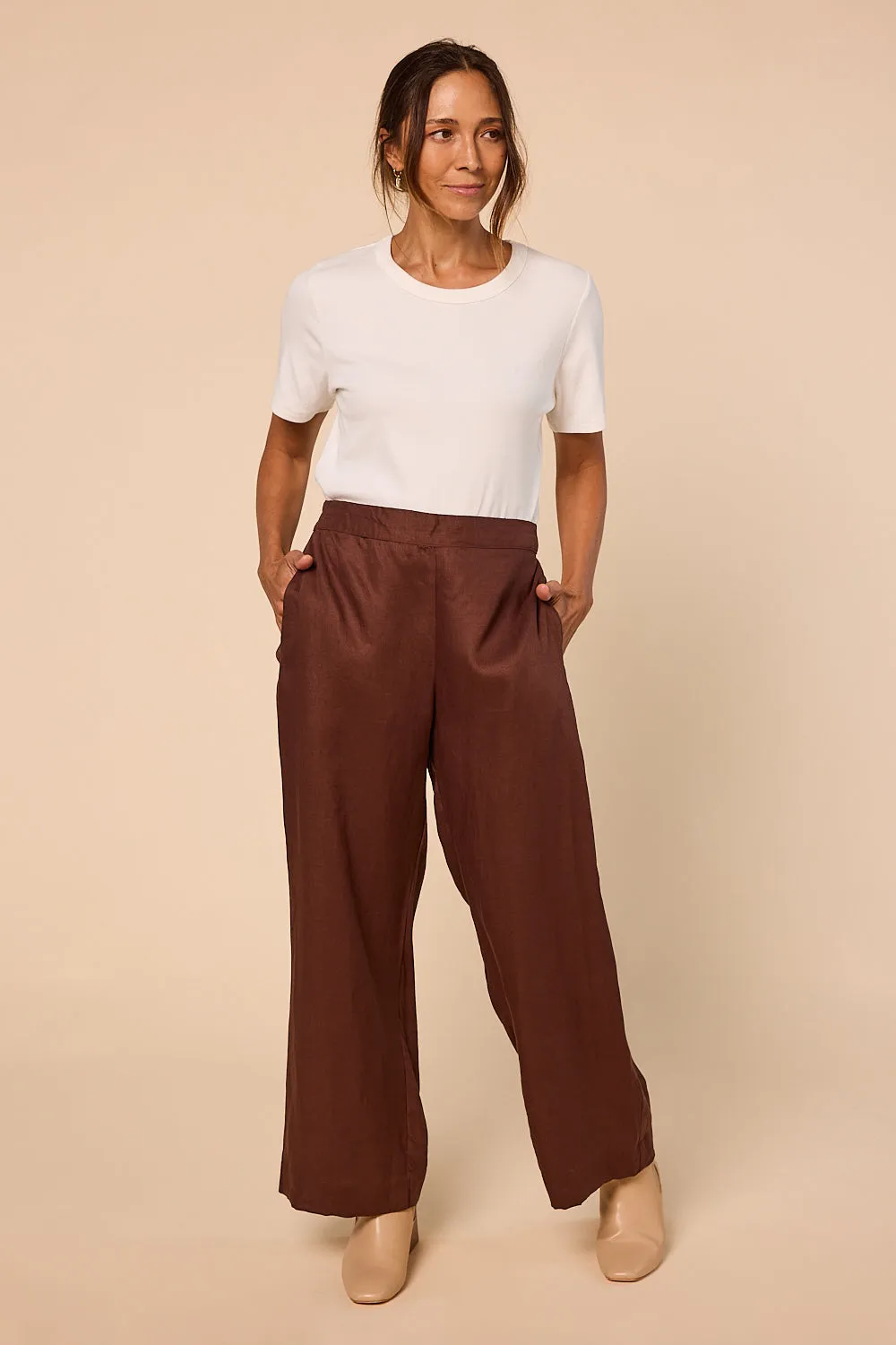 Camille Wide Leg Linen Pant in Raisin