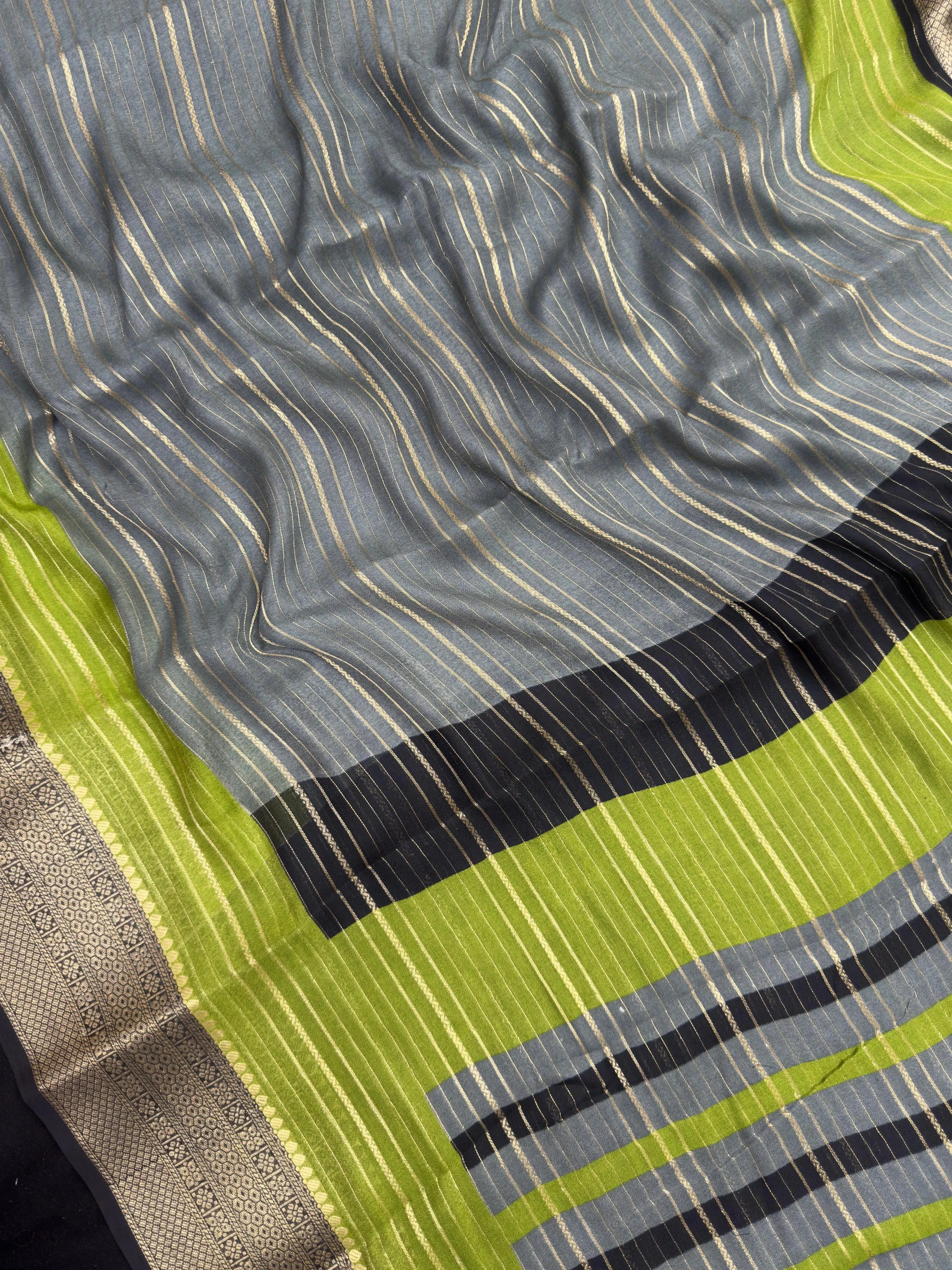 Elegant Chiffon Semi Banarasi Saree – Ideal for Both Festive and Regular Wear