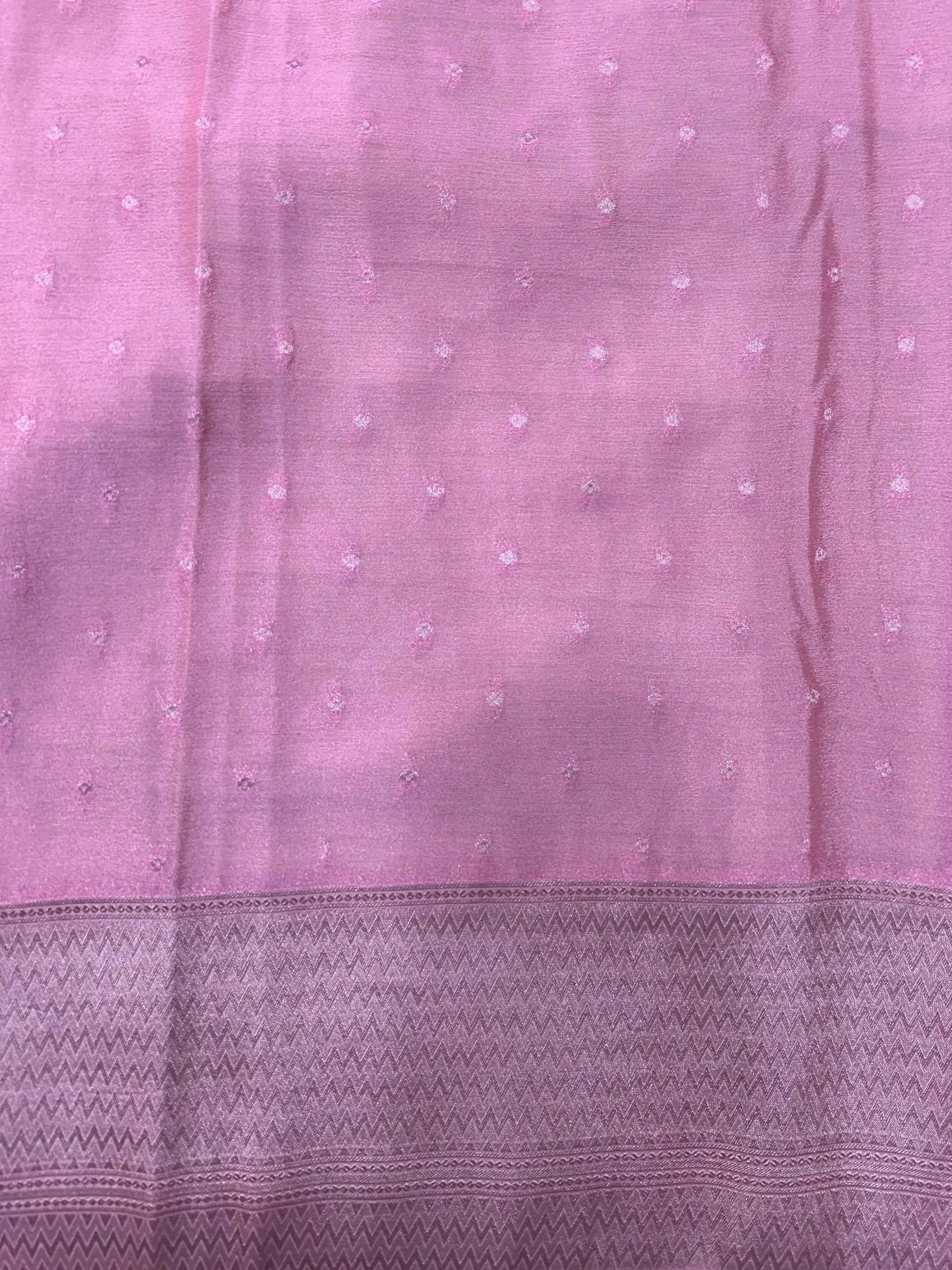 Graceful Chiffon Semi Banarasi Saree – Ideal for Special Occasions