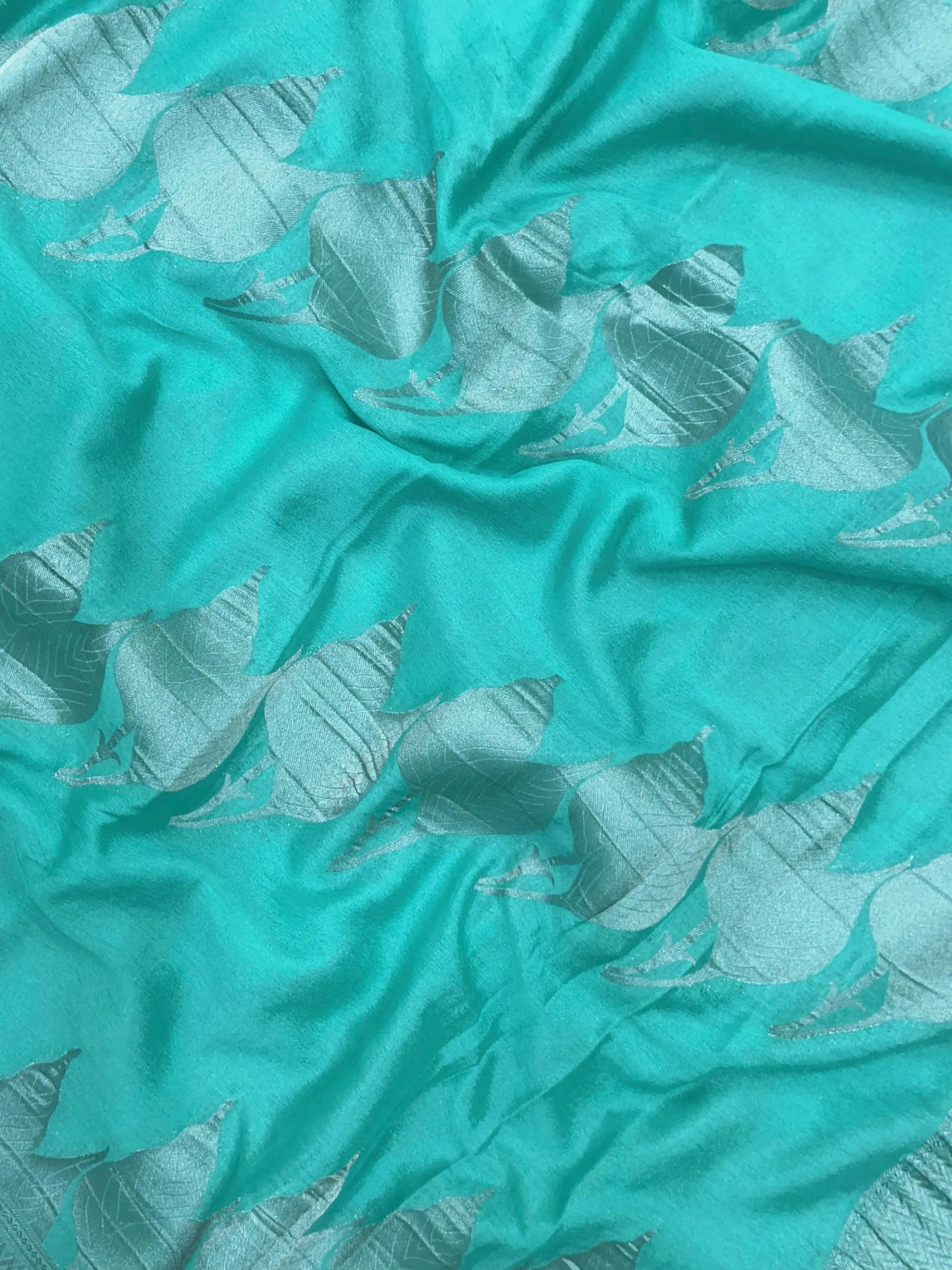 Graceful Chiffon Semi Banarasi Saree – Ideal for Special Occasions