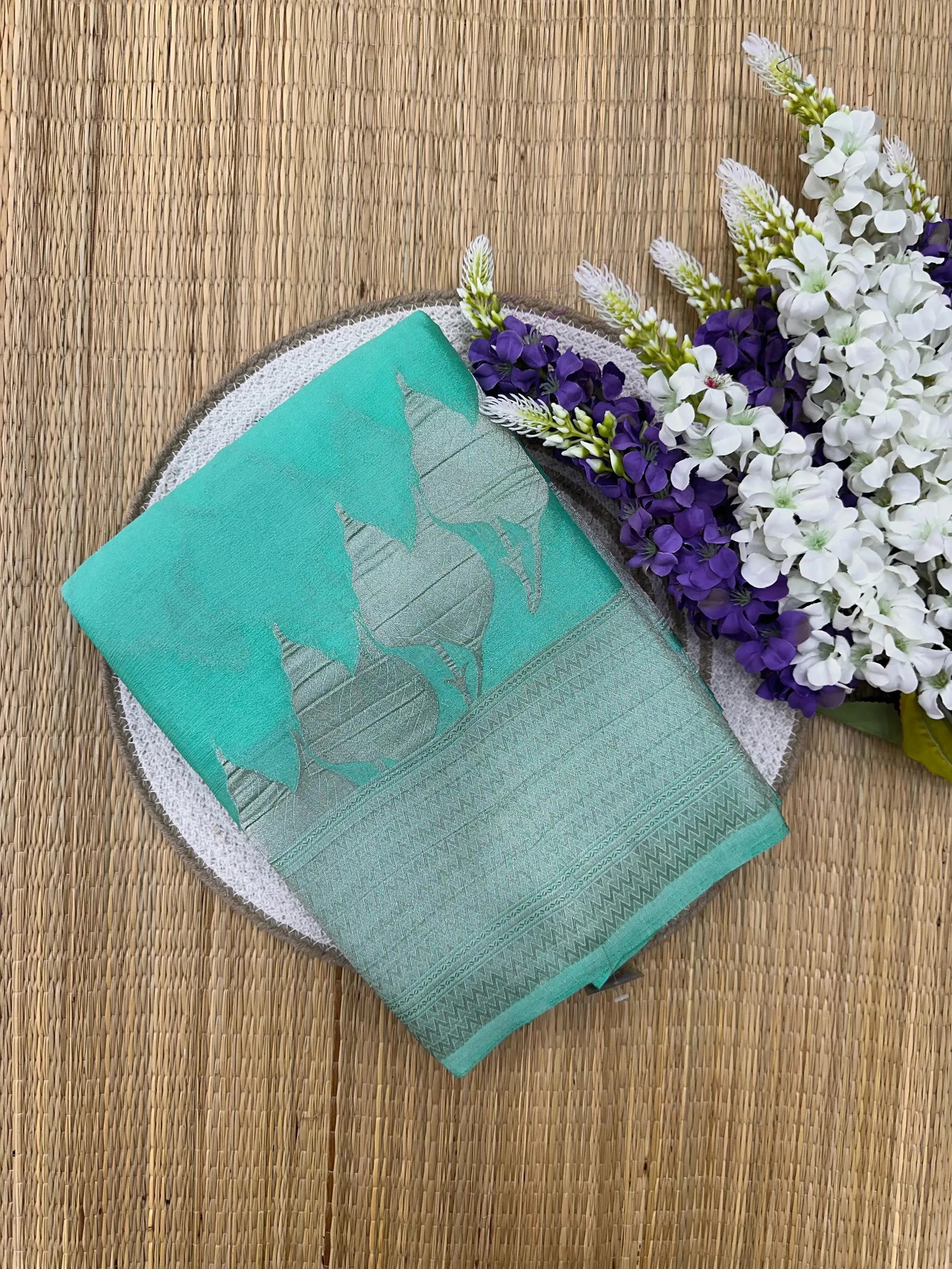 Graceful Chiffon Semi Banarasi Saree – Ideal for Special Occasions