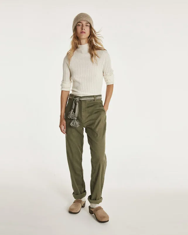Kujten Bobi Turtle Neck Cashmere Sweater