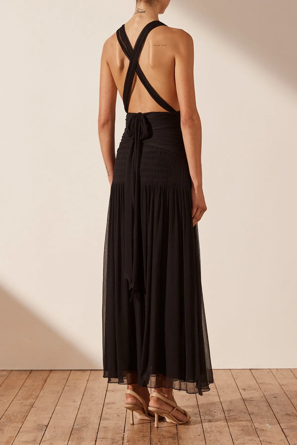 LAUREN PLUNGED TIE BACK MIDI DRESS - BLACK