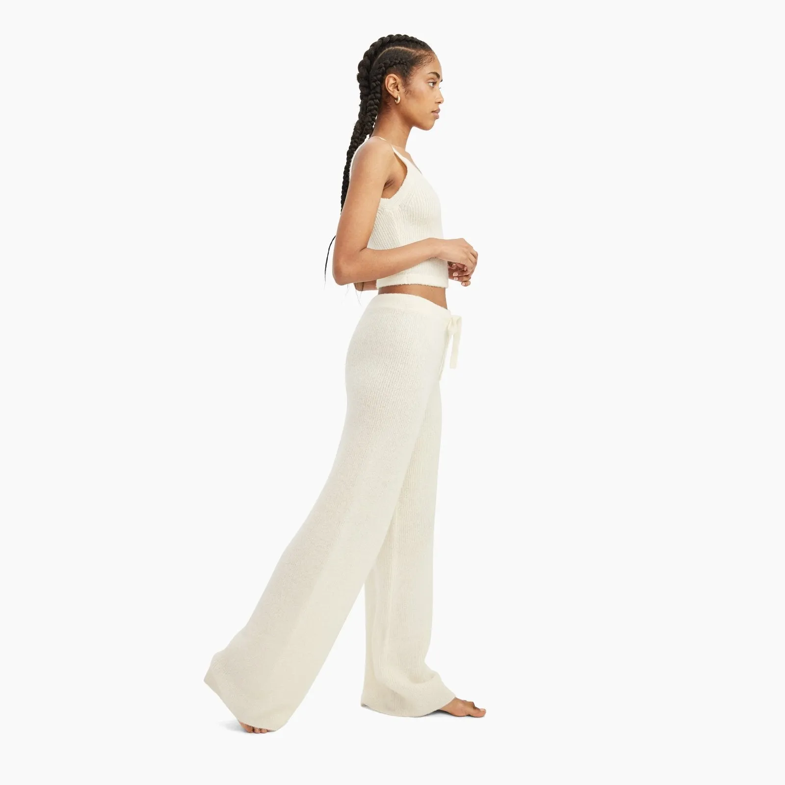 Here is an optimized title with modifiers for the e-commerce product:

Womens Luxe Merino-Cashmere Wide-Leg Lounge Pants