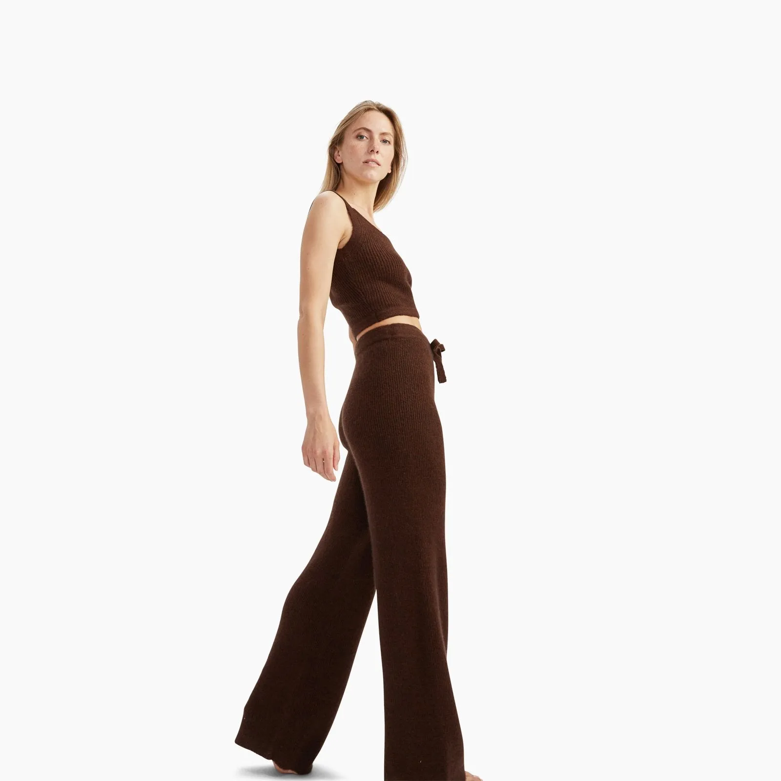 Here is an optimized title with modifiers for the e-commerce product:

Womens Luxe Merino-Cashmere Wide-Leg Lounge Pants