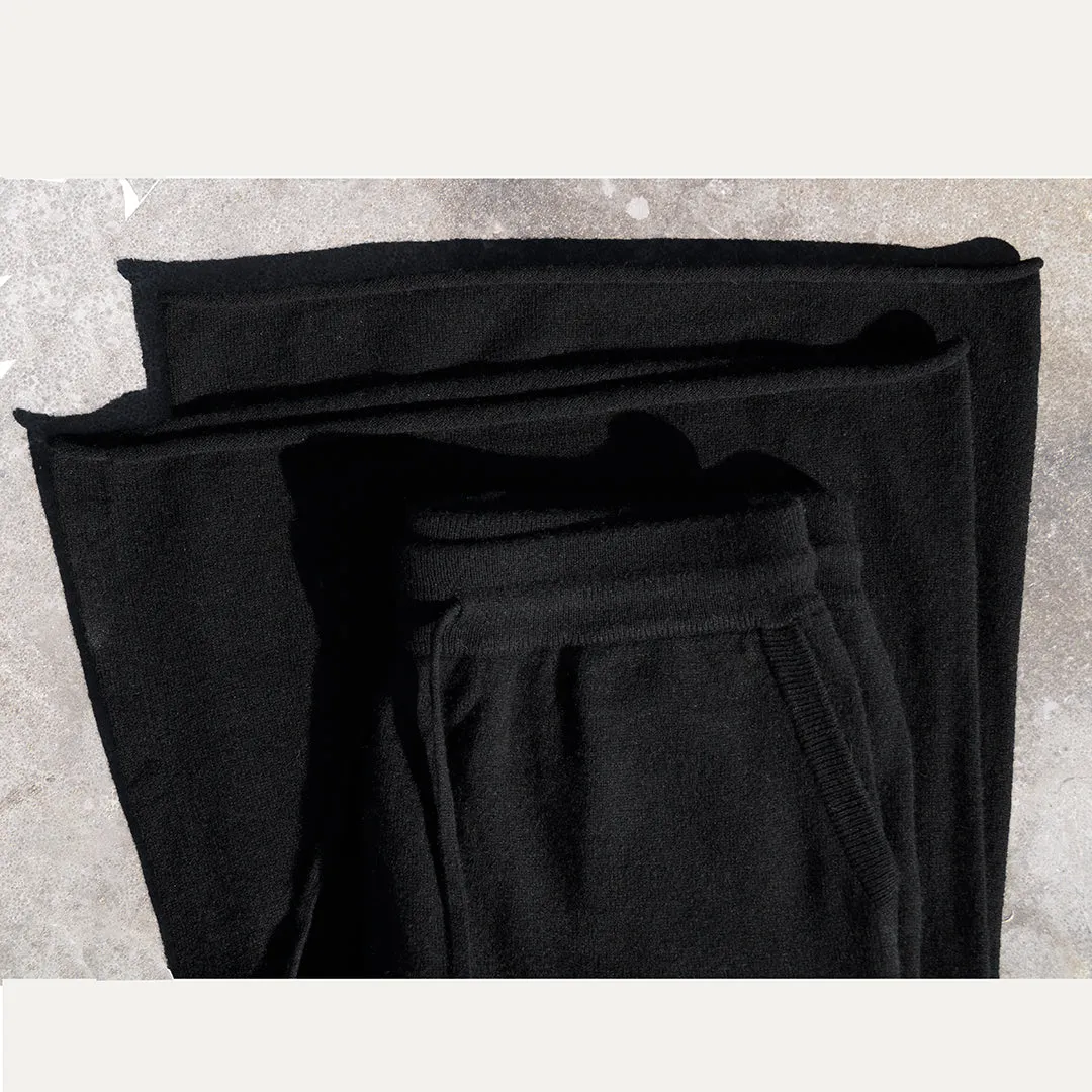 Luxurious Cashmere Joggers - Shop WearWith