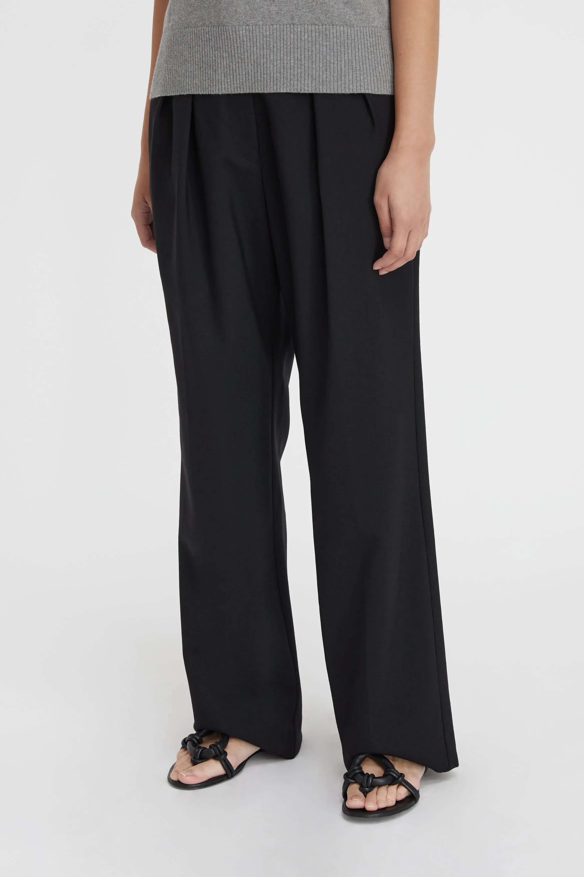 Mortimer Pleated Pant