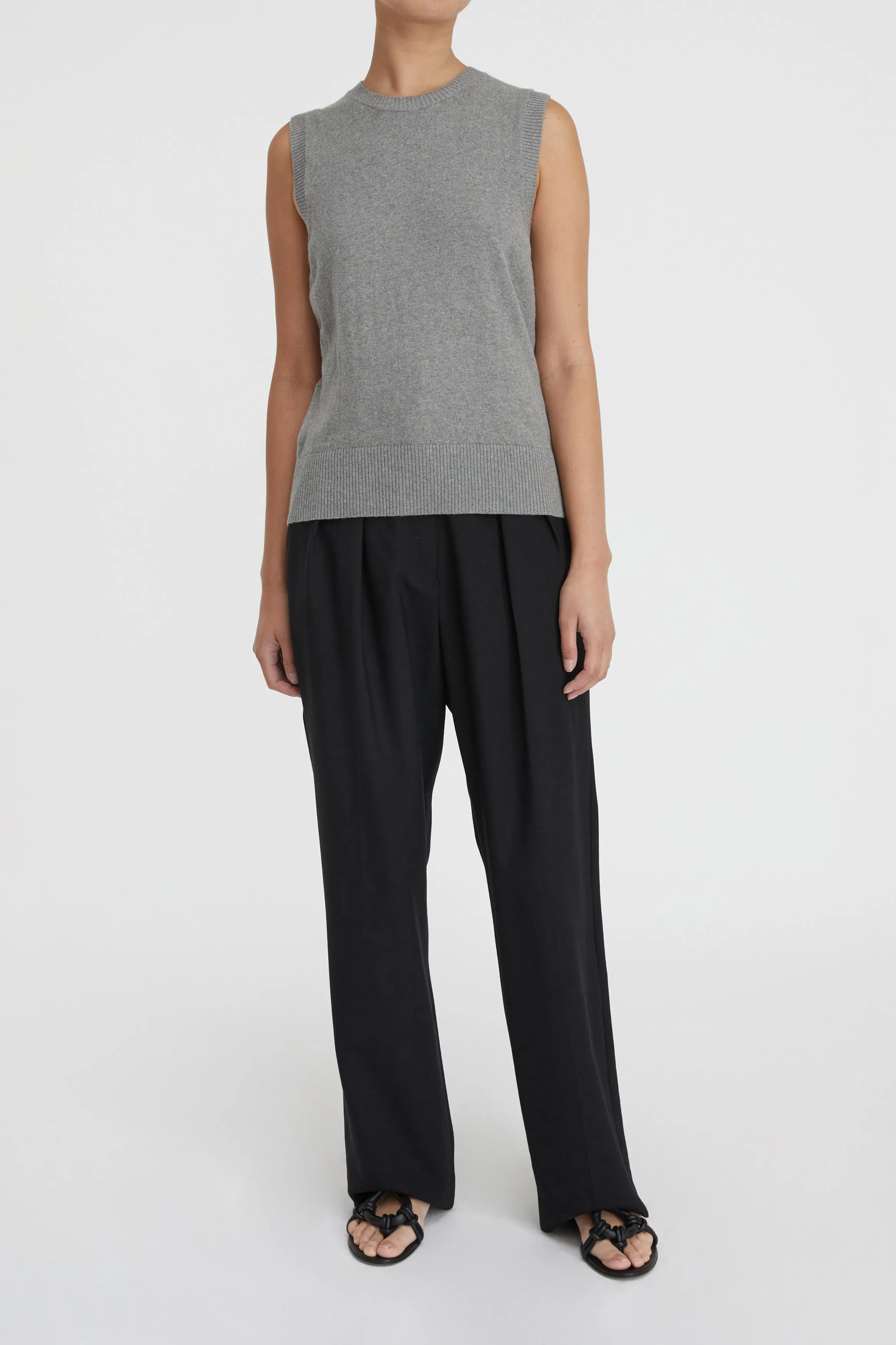Mortimer Pleated Pant